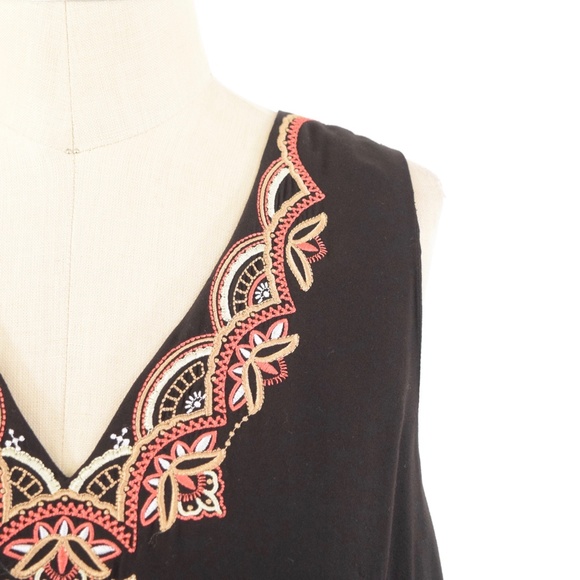 White House Black Market Embroidered Mini Dress - Picture 2 of 6